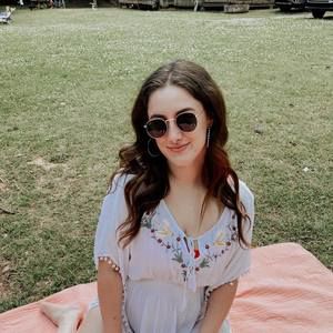 Meet your Posher, Beverly